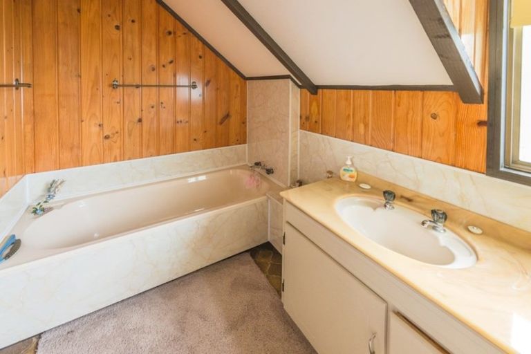 Photo of property in 15 Moray Place, Durie Hill, Whanganui, 4500