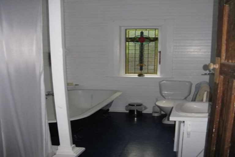 Photo of property in 36 Lawrence Street, Newtown, Wellington, 6021