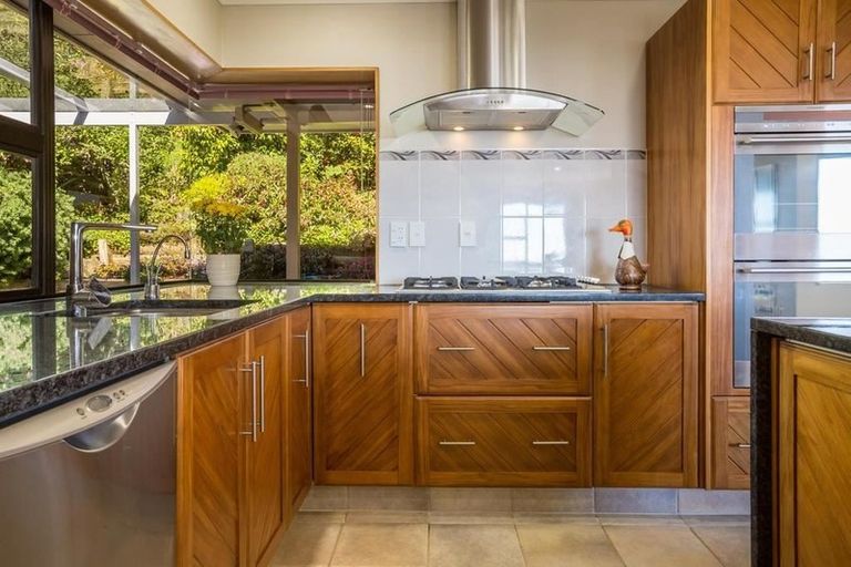 Photo of property in 243 Huia Street, Waikanae, 5391