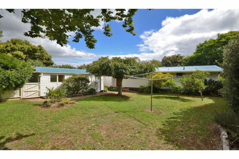 Photo of property in 44 Riverview Road, Kerikeri, 0230