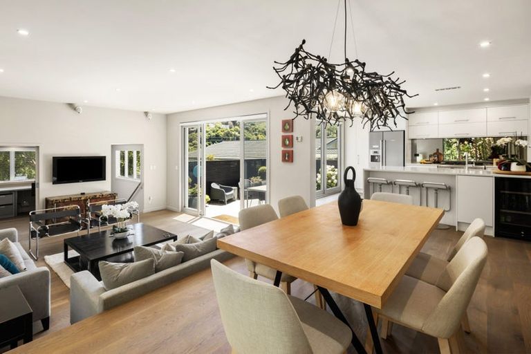 Photo of property in 52 Ottawa Road, Ngaio, Wellington, 6035