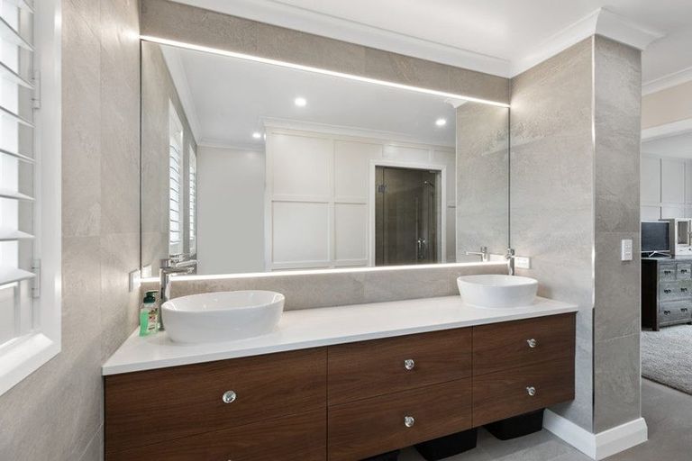 Photo of property in 42 Timara Crescent, Marshland, Christchurch, 8083