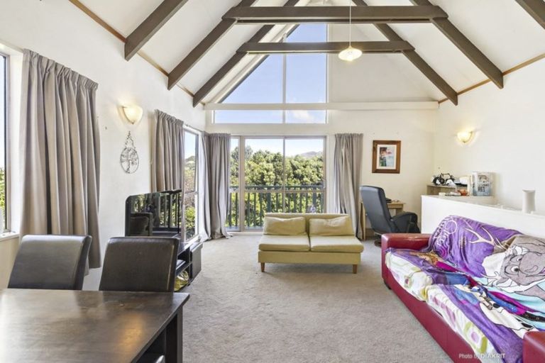 Photo of property in 10 Linwood Way, Island Bay, Wellington, 6023