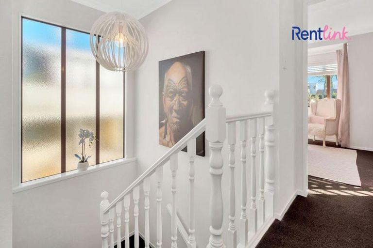 Photo of property in 20 Seaview Road, Otumoetai, Tauranga, 3110