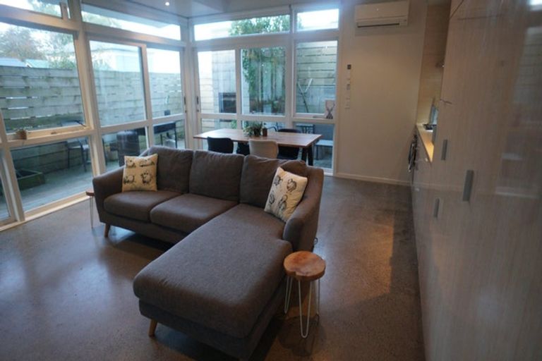 Photo of property in 59a Aro Street, Aro Valley, Wellington, 6021