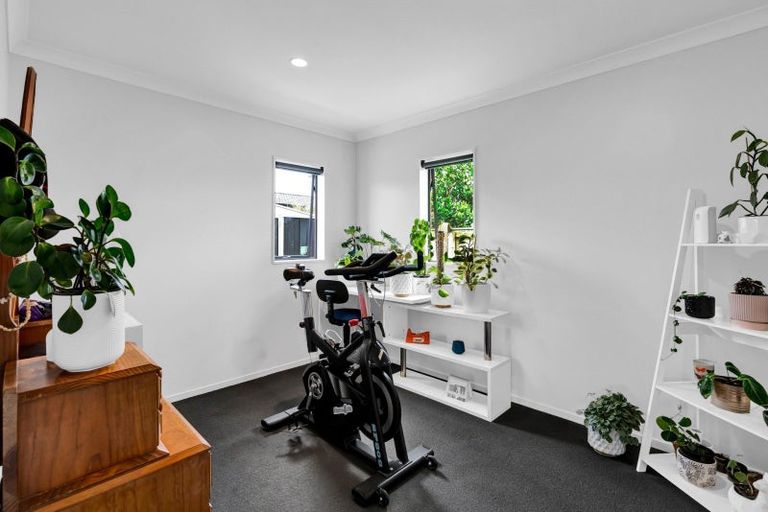 Photo of property in 22 Koromiko Street, Inglewood, 4330