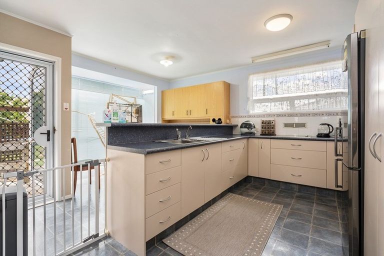 Photo of property in 13 Otuhiwai Crescent, Tikipunga, Whangarei, 0112