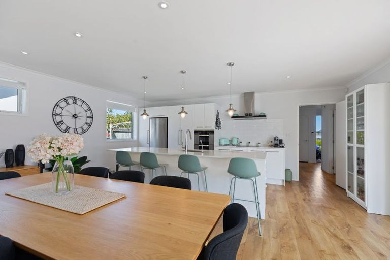 Photo of property in 9 Santa Maria Key, Papamoa Beach, Papamoa, 3118