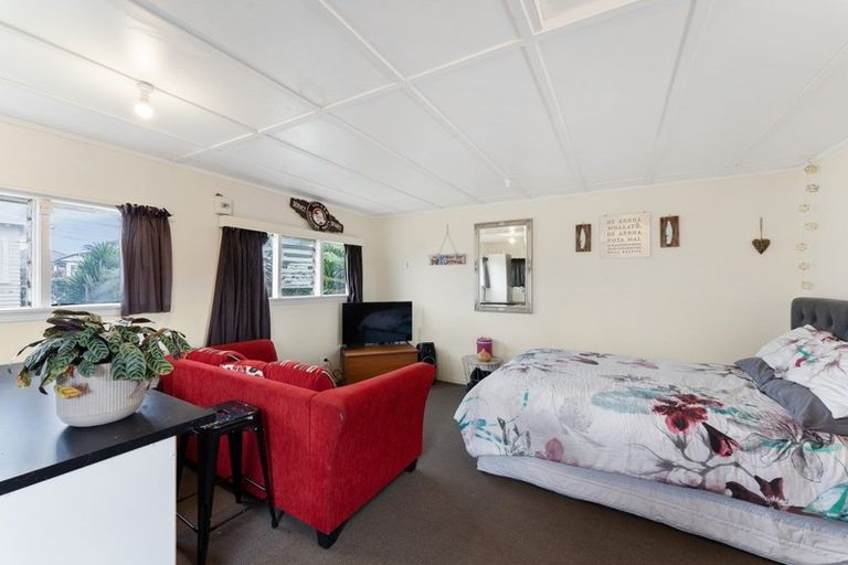 Photo of property in 16 Kings Avenue, Gonville, Whanganui, 4501