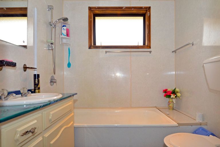 Photo of property in 14 Hall Street, South Dunedin, Dunedin, 9012