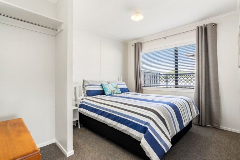 Photo of property in 305a Chartwell Avenue, Whangamata, 3620