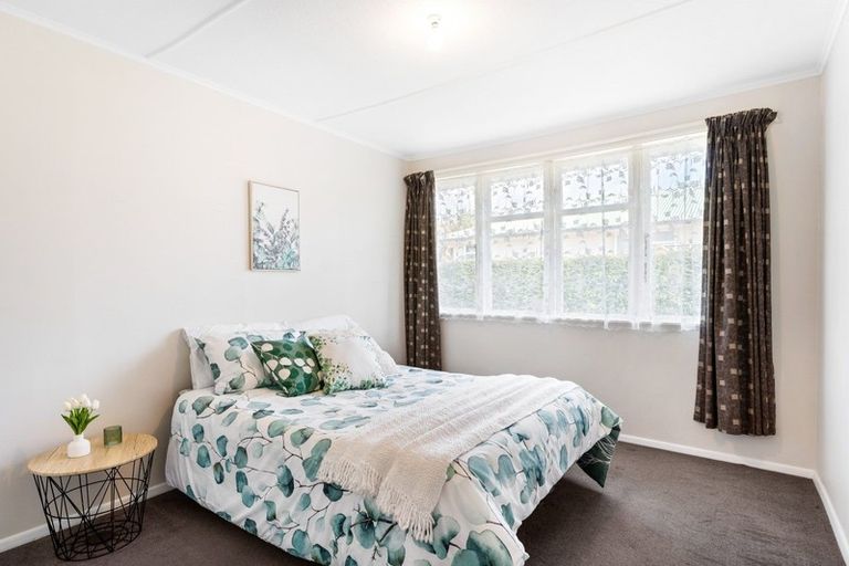 Photo of property in 12 Hector Grove, Trentham, Upper Hutt, 5018