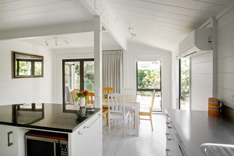 Photo of property in 266 Victoria Avenue, Hokowhitu, Palmerston North, 4410