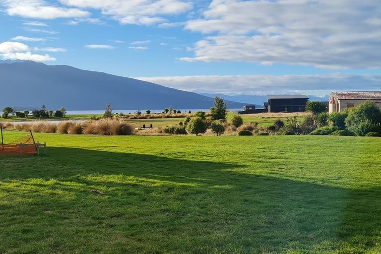 Photo of property in 35 Pounamu Drive, Te Anau, 9600