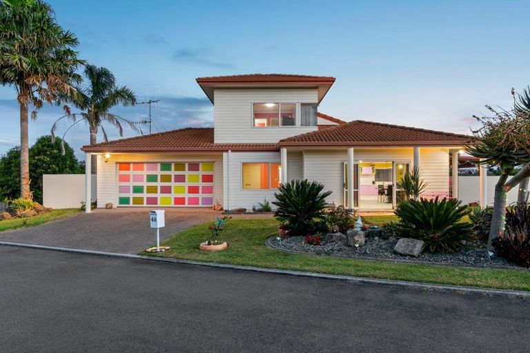 Photo of property in 48 Manor Park Drive, Pyes Pa, Tauranga, 3112