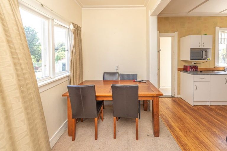 Photo of property in 68 Alma Road, Gonville, Whanganui, 4501