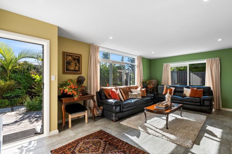 Photo of property in 35 Waione Avenue, Athenree, Waihi Beach, 3177