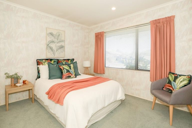 Photo of property in 11 Villa Grove, Ilam, Christchurch, 8041