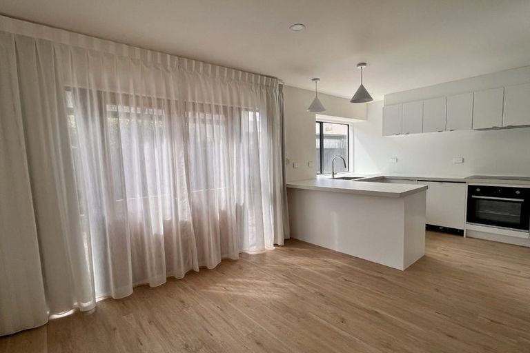 Photo of property in 82a Browns Road, St Albans, Christchurch, 8014