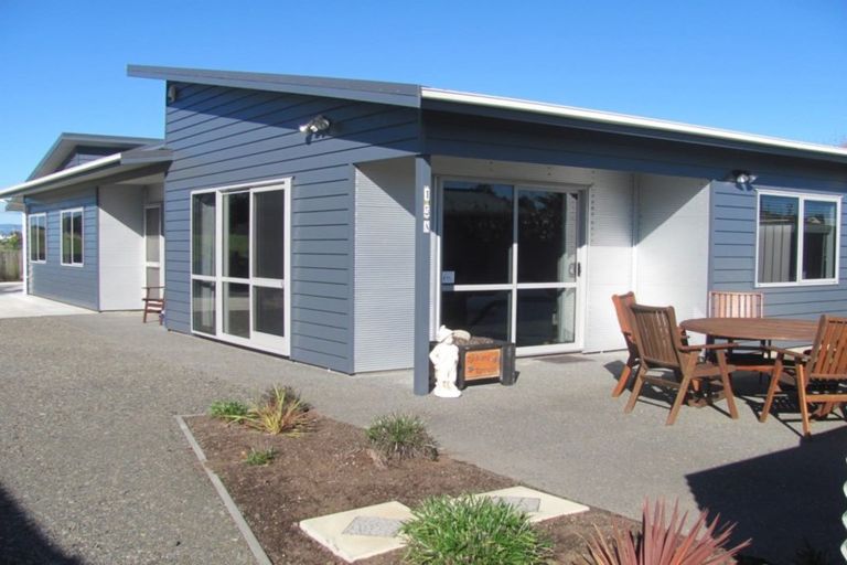 Photo of property in 15a Thomas Place, Foxton Beach, Foxton, 4815