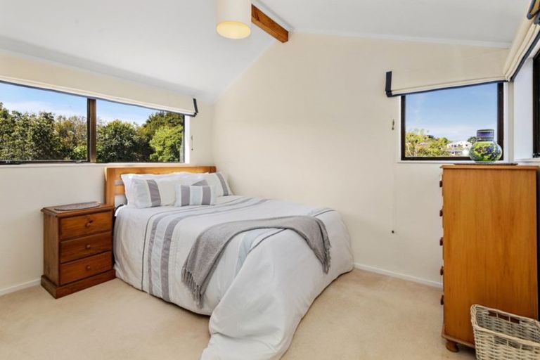Photo of property in 57 Shackle Lane, Whitby, Porirua, 5024