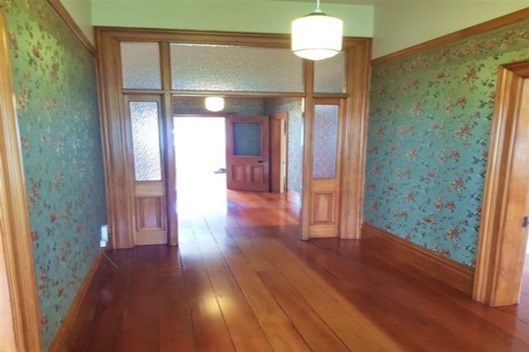 Photo of property in 128 Derwent Street, Island Bay, Wellington, 6023