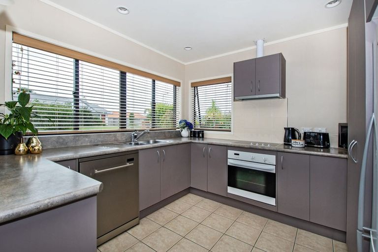 Photo of property in 4 Noone Close, Onerahi, Whangarei, 0110