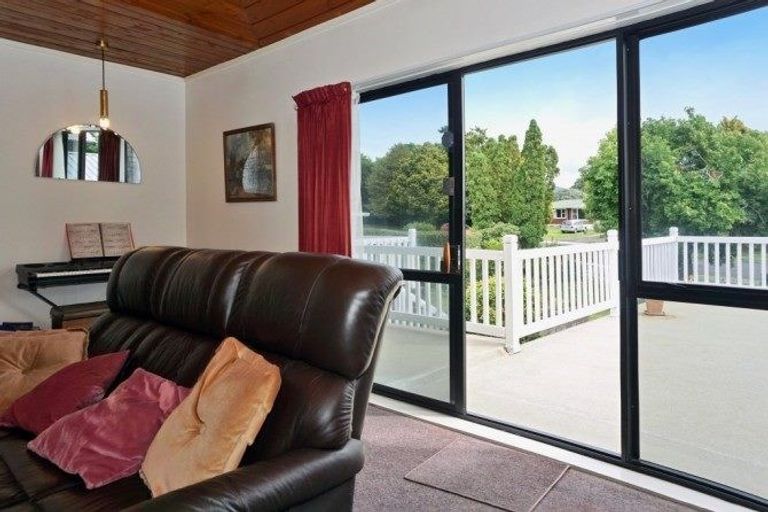 Photo of property in 12 Beatty Avenue, Te Puke, 3119