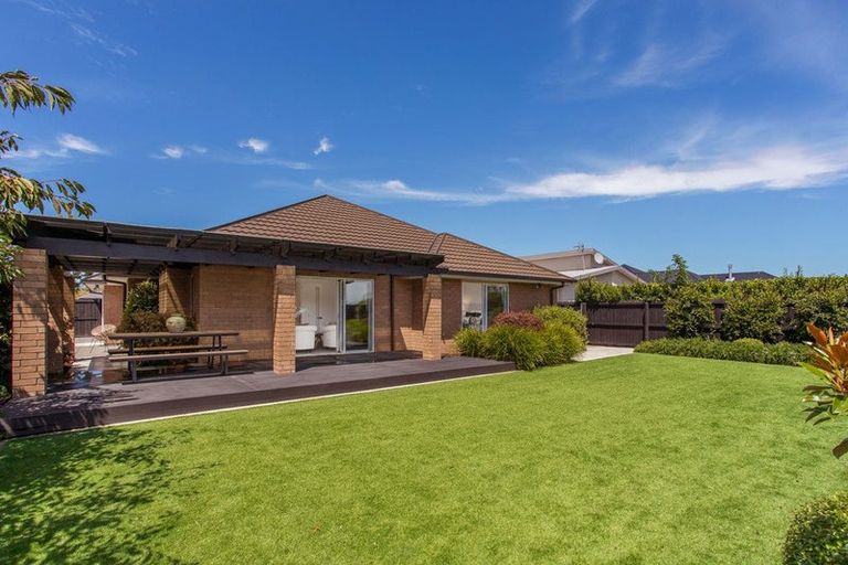 Photo of property in 49 Mokihi Gardens, Hillmorton, Christchurch, 8024