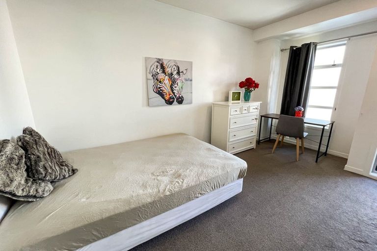 Photo of property in The Aucklander Apartments, 9e/25 Rutland Street, Auckland Central, Auckland, 1010