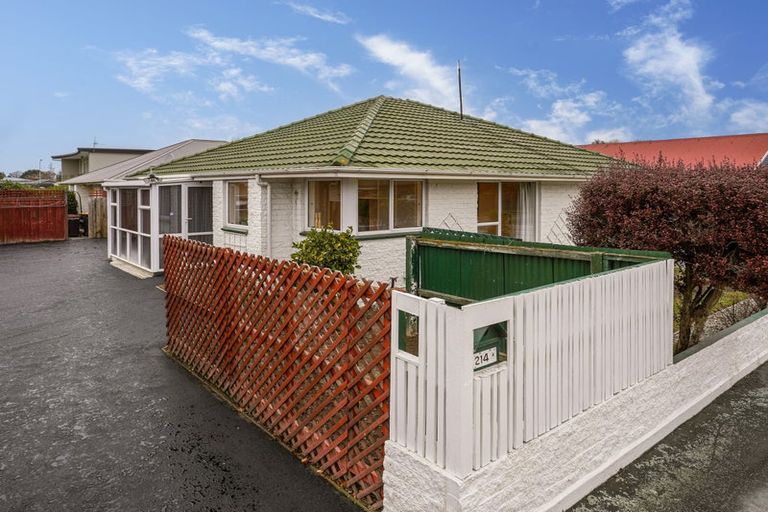 Photo of property in 214a Waimairi Road, Ilam, Christchurch, 8041