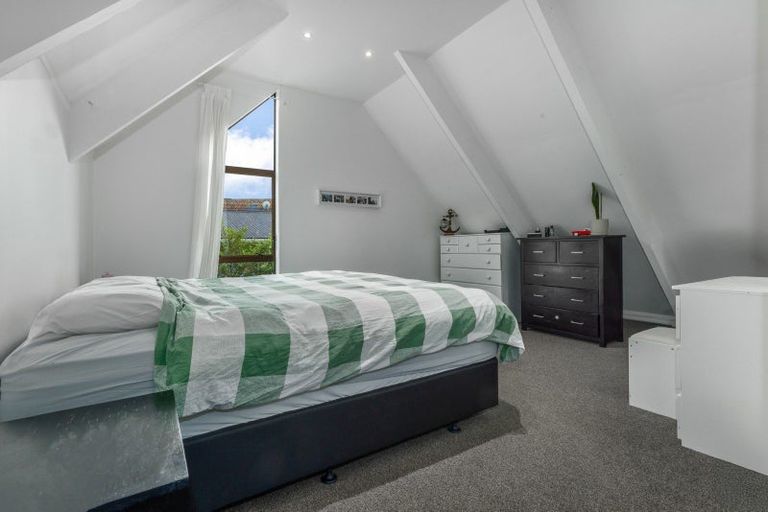 Photo of property in 32 Thimble Lane, Whitby, Porirua, 5024