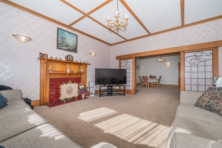 Photo of property in 34 Argyle Avenue, Takaro, Palmerston North, 4410