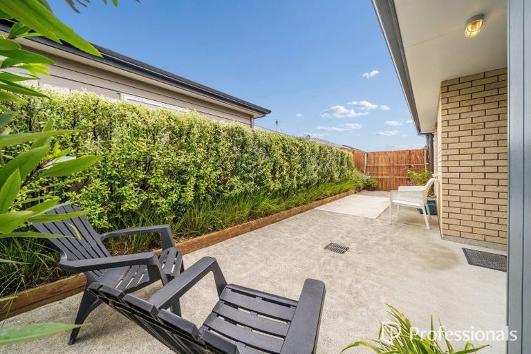 Photo of property in 98 Farmer Crescent, Taita, Lower Hutt, 5011