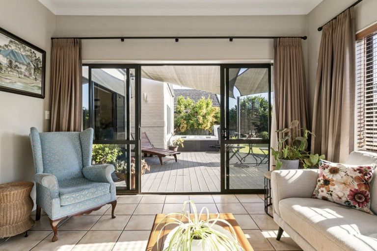 Photo of property in 86 Beachwater Drive, Papamoa Beach, Papamoa, 3118