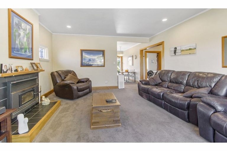 Photo of property in 19 Hillsview Crescent, Taumarunui, 3920