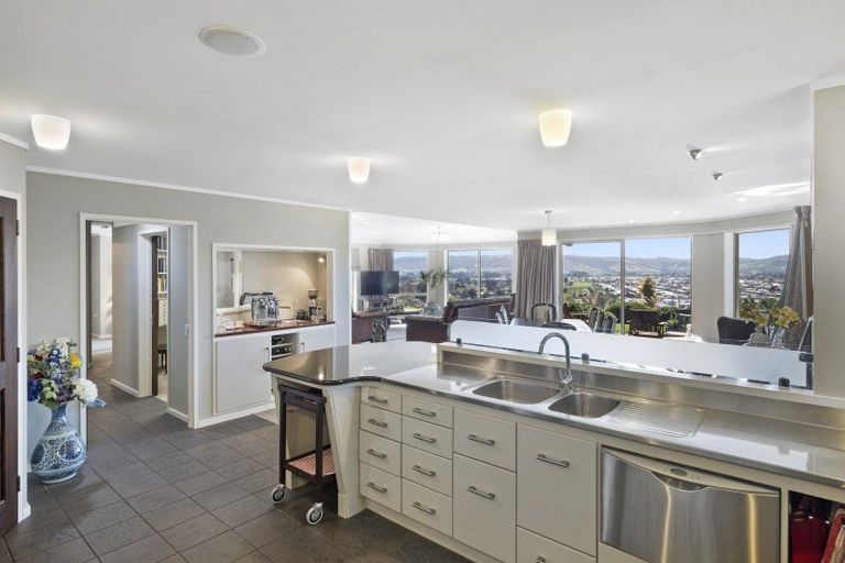 Photo of property in 19 Fairmile Drive, Kinmont Park, Mosgiel, 9024