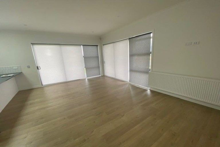 Photo of property in 7 Hopkirk Avenue, Wallaceville, Upper Hutt, 5018