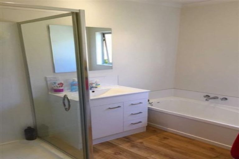 Photo of property in 2/251 Bridge Street, The Wood, Nelson, 7010