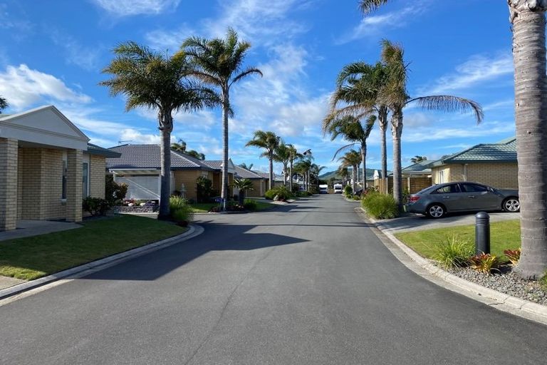 Photo of property in Diamond Sands, 5/644 Grenada Street, Papamoa Beach, Papamoa, 3118