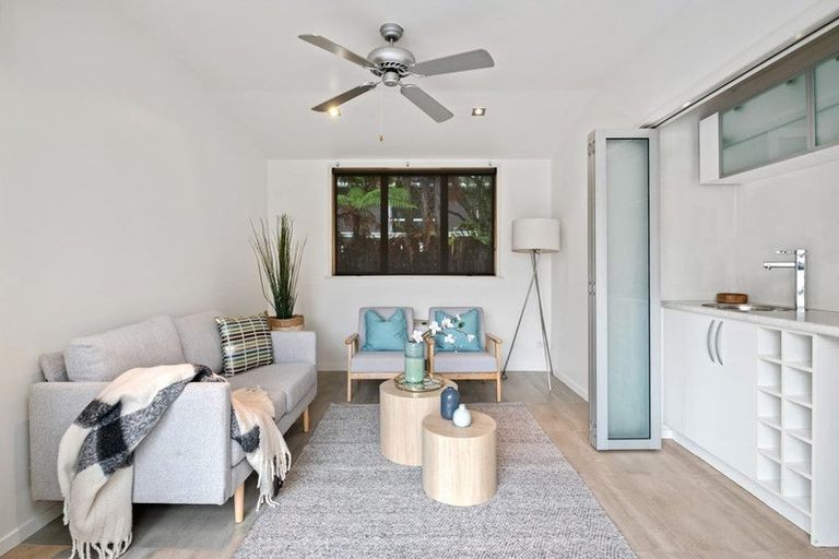 Photo of property in 1 Blackmore Drive, Lynmore, Rotorua, 3010