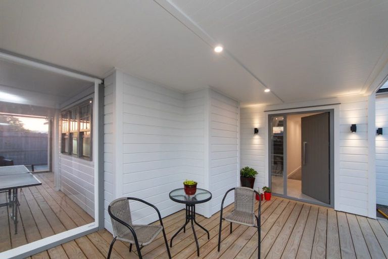 Photo of property in 3 Colombo Street, Palmerston North, 4410