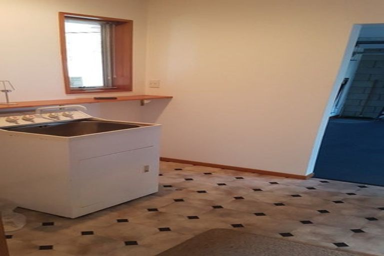 Photo of property in 2/19 Euston Street, Riccarton, Christchurch, 8041