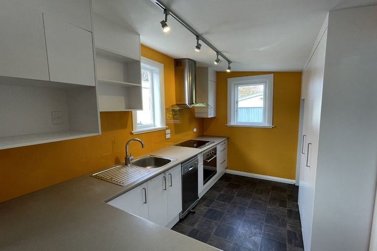 Photo of property in 42 Brunswick Street, Hutt Central, Lower Hutt, 5010