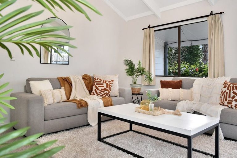 Photo of property in 132 Osprey Drive, Welcome Bay, Tauranga, 3112