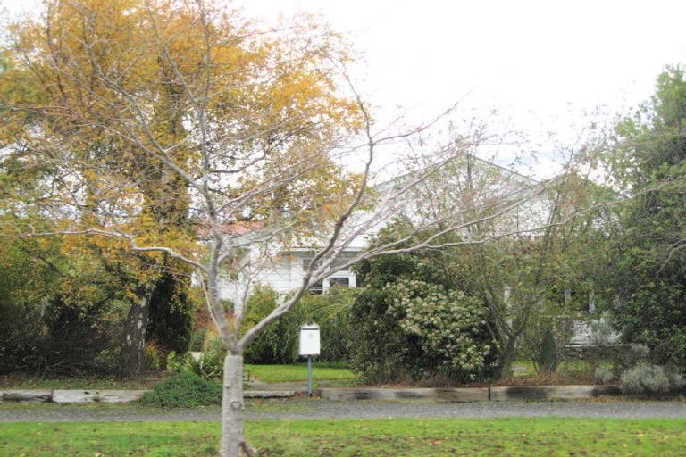 Photo of property in 3 Smith Street, Balclutha, 9230