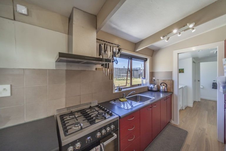 Photo of property in 1/382 Main Road North, Bay View, Napier, 4104