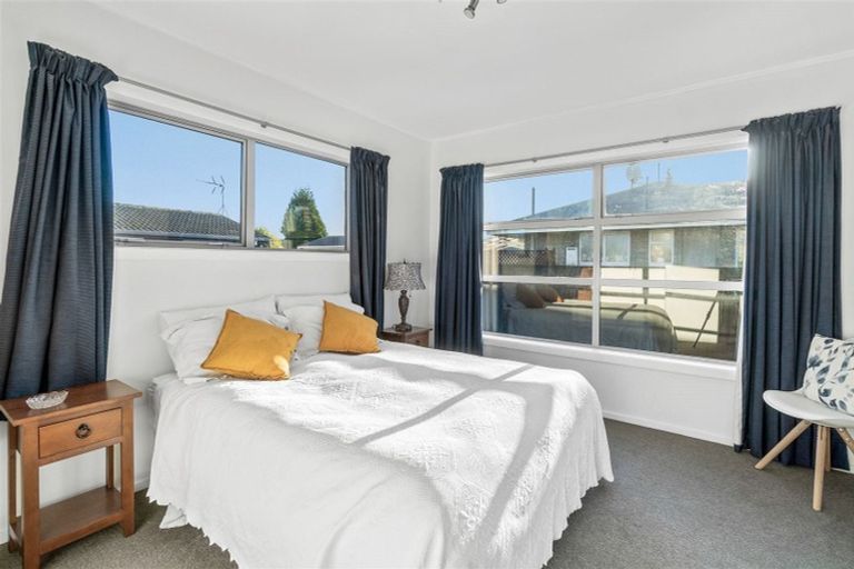 Photo of property in 1/42 Seymour Street, Hornby, Christchurch, 8042