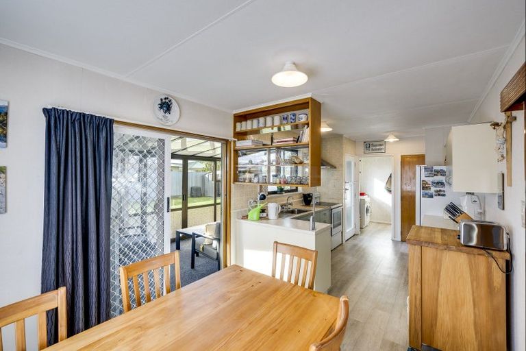 Photo of property in 24 Robinson Crescent, Tamatea, Napier, 4112