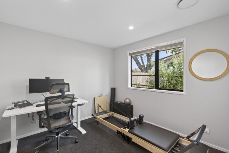 Photo of property in 4a James Drive, Bell Block, New Plymouth, 4312